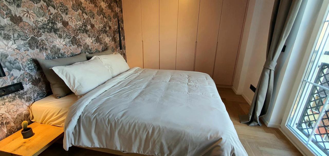Floral Inn Prishtine Bagian luar foto